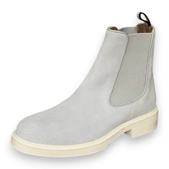 BOSS Vanity ChBootie SD Women's Gray Suede Chelsea Boots US 7 (EU 37) MSRP $199 - Picture 1 of 4